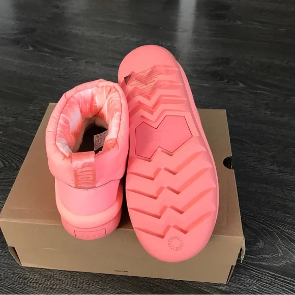 UGG CLASSIC MAXI MINI BOOT Sz 10 - Picture 4 of 7